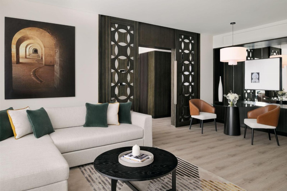 Sheraton Grand Hotel, Dubai Main image